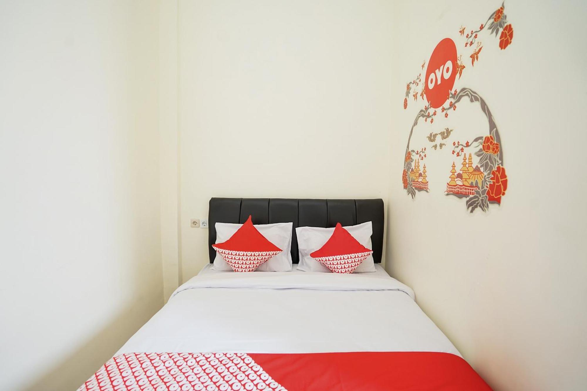 Hotel O Juanda Near Terminal International Juanda Brebek Dış mekan fotoğraf